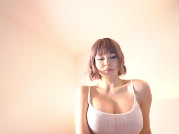 girl
        reei__ cam image #3927976