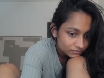 girl
        xzaramx cam image #4348288