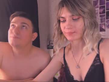 couple
        jojo_lilith cam image #851376
