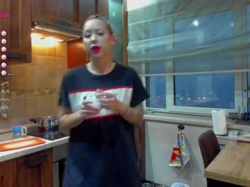 girl
        _mari_ cam image #490399