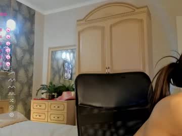 girl
        zarascarlett cam image #3352540