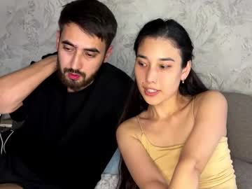 couple
        sophywhisper cam image #6934837