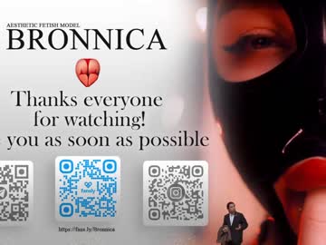 girl
        bronnica cam image #3007107