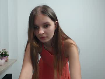 girl
        vivien_slender cam image #4663144