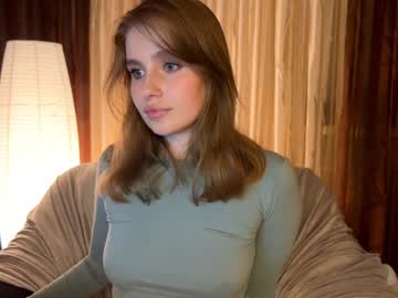 girl
        cute_siberian_girl cam image #3349893