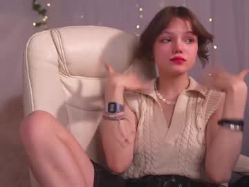 girl
        ur_mary_ cam image #6653429