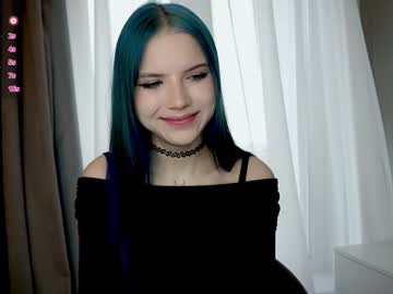 girl
        merciabawden cam image #5955343