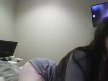 girl
        missdizzydes cam image #4439027