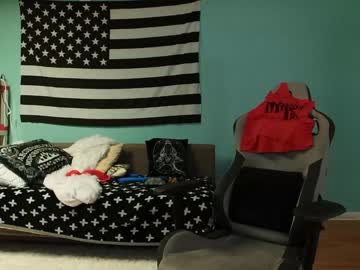 girl
        anabelleleigh cam image #1555034
