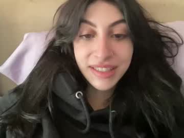 girl
        sup3rn0v4g1rl cam image #6188076