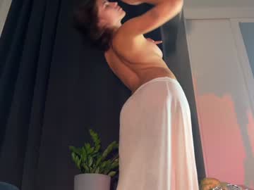 girl
        helensheaven cam image #4765933