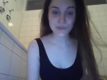 girl
        fairestsnowwhite cam image #1787204