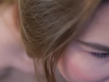 girl
        love_you_to123 cam image #1193233