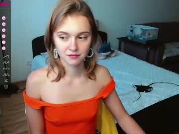 girl
        shy_mirabel cam image #100829