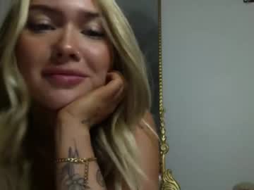 girl
        tattedblondiezoe cam image #3488600