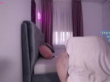 girl
        realmaria cam image #2924882