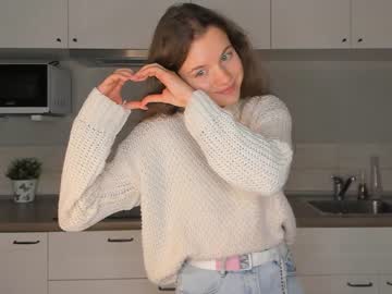 girl
        aubriananorris cam image #2936525