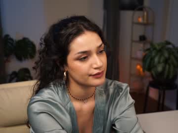girl
        jadeperez_ cam image #3619278