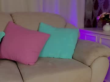 girl
        mariemelons cam image #4392525