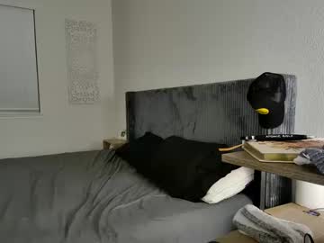 girl
        jordanamama cam image #4927499