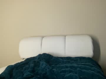 girl
        thtqunt cam image #2813367