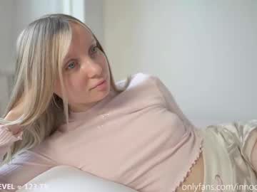 girl
        pureangeldolores cam image #2853168