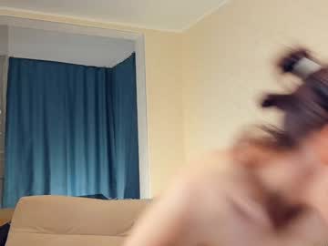 girl
        randichaplin cam image #5723320