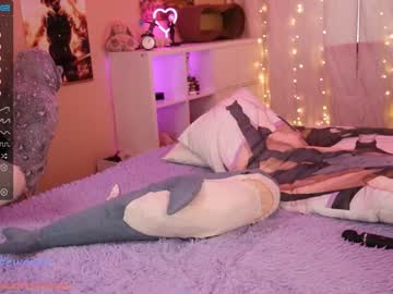 girl
        yourcutewaifu cam image #1222018