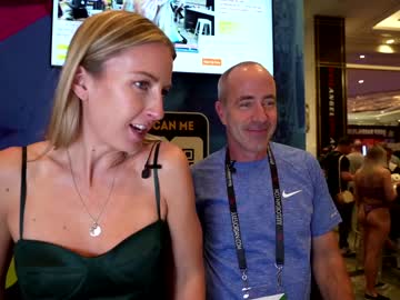 couple
        blondefoxsilverfox cam image #615445