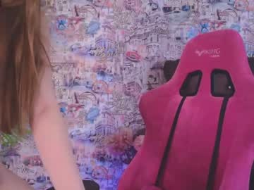 girl
        angelina_new cam image #3820015