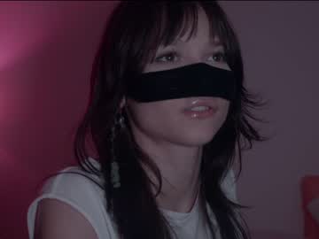 girl
        chaturbatable cam image #3502986