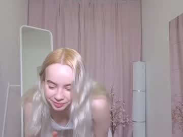 girl
        judy_luss cam image #649008