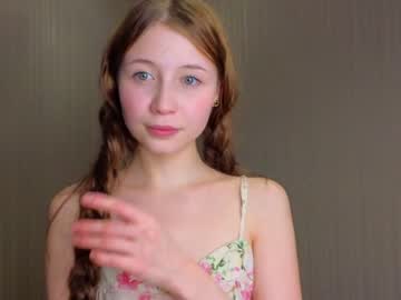 girl
        _marydel_ cam image #4149682