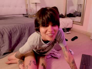 girl
        alone_together_ cam image #5440611
