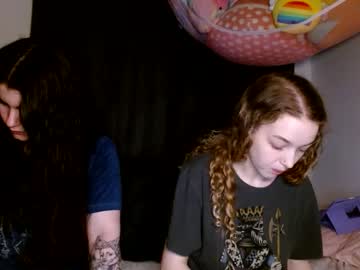 couple
        leanbeefpattywannabe cam image #4136587