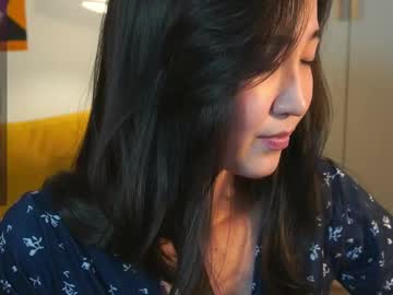 girl
        seulbi cam image #6546274