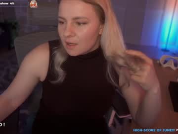 girl
        asiri_ocean cam image #4480925
