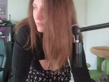 girl
        alexa_dream cam image #6972398