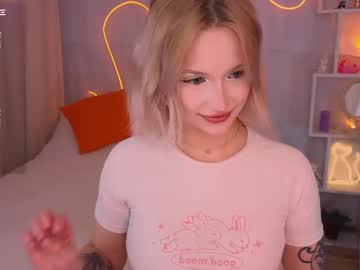 girl Nude Cam Girls Playing Games with sweetvany