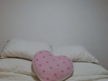 girl
        gabrielaa_18 cam image #507628