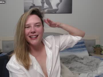 girl
        bluexstacey cam image #2091435