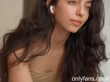 girl
        naughtysammx cam image #3449861