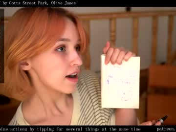 girl
        ms_dira cam image #6662364