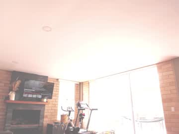 girl
        kendalltyler cam image #3915985
