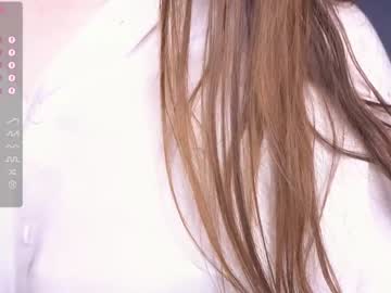 girl
        maydacarls cam image #3938513