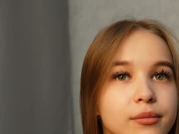 girl
        yeepshyy cam image #5133829