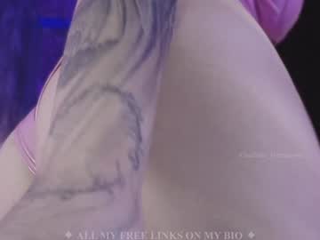 girl
        charlotte_germanotta_ cam image #6447382