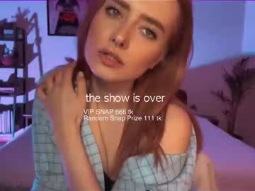 girl
        yvie_ cam image #5927398