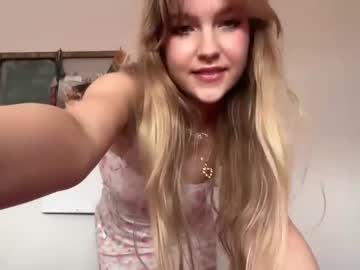 girl
        kittengirlxo cam image #5788973