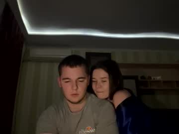 couple
        sexyouple cam image #5771340